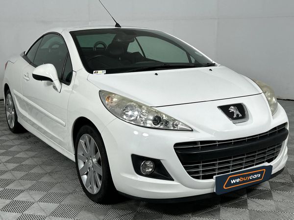 2013-Peugeot-207-CC-16-Sport-II image:13
