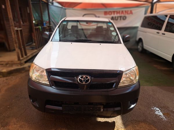 2007-Toyota-Hilux-25-D-4D-Single-Cab image:1