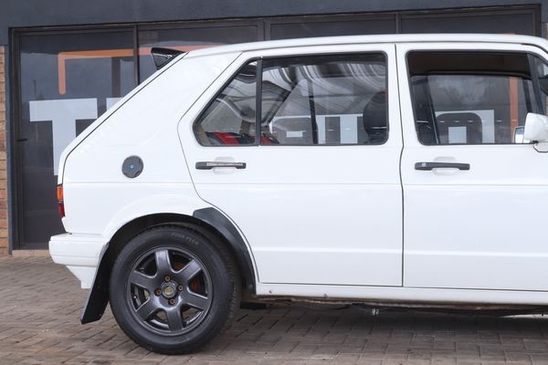 1993-Volkswagen-Citi-13L-Shuttle image:16