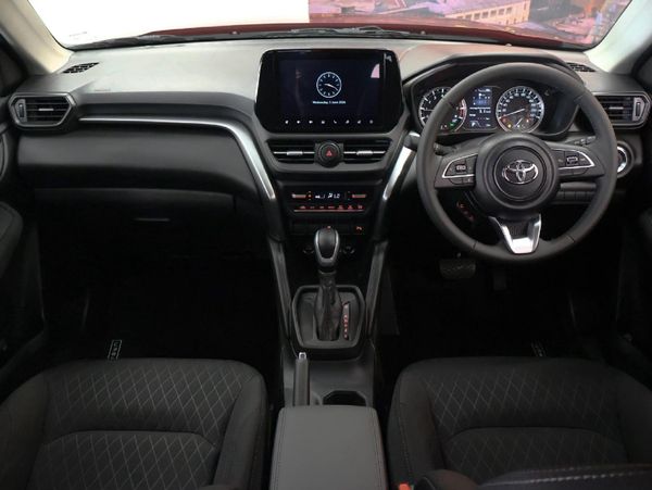 2026-Toyota-Urban-Cruiser-15-XR-Auto image:16