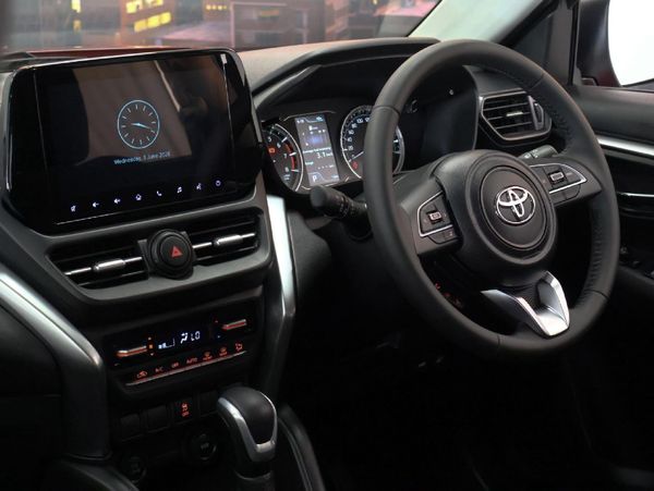 2026-Toyota-Urban-Cruiser-15-XR-Auto image:22