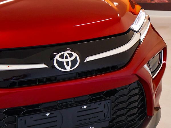 2026-Toyota-Urban-Cruiser-15-XR-Auto image:5