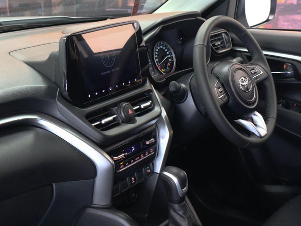 2026-Toyota-Urban-Cruiser-15-XR-Auto image:11