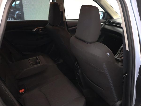 2026-Toyota-Urban-Cruiser-15-XR-Auto image:19