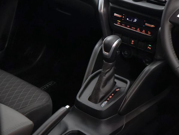 2026-Toyota-Urban-Cruiser-15-XR-Auto image:23