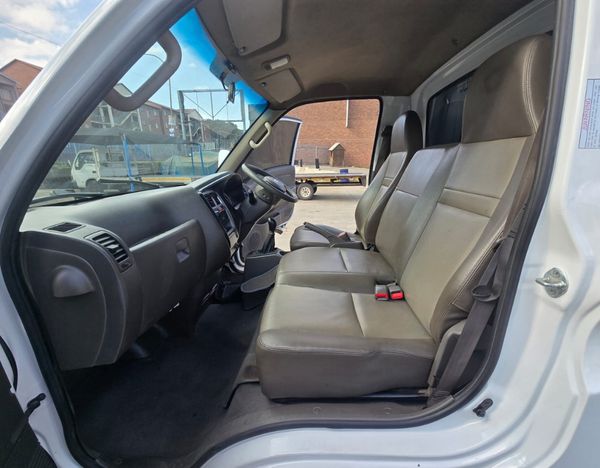 2021-Hyundai-H100-Bakkie-26D image:10