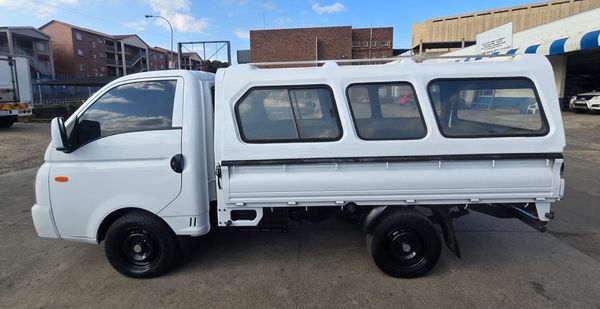 2021-Hyundai-H100-Bakkie-26D image:4