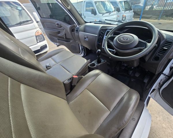 2021-Hyundai-H100-Bakkie-26D image:8
