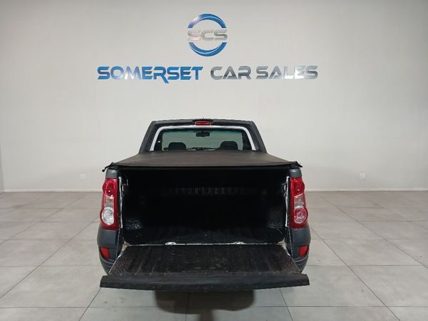 2021-Nissan-NP200-16-AC-Safety-Pack image:6