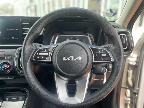 2024-Kia-Sonet-15-LX-Auto image:9