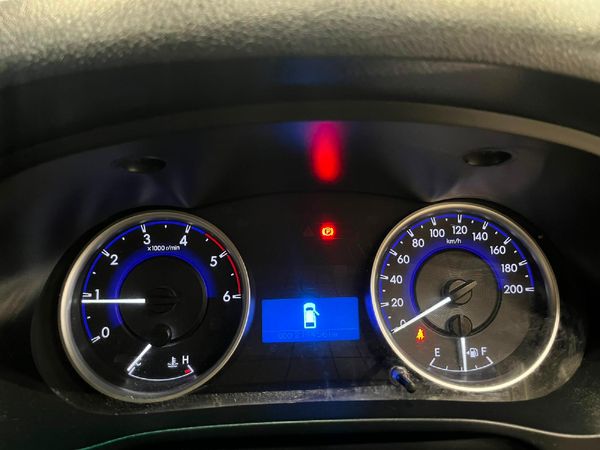 2019-Toyota-Hilux-24-GD-6-SRX-4x4-Double-Cab image:10