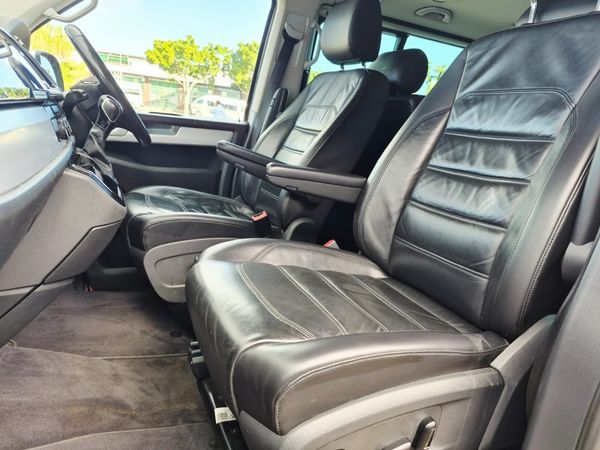 2016-Volkswagen-Caravelle-T6-20-BiTDI-Highline-Auto image:27