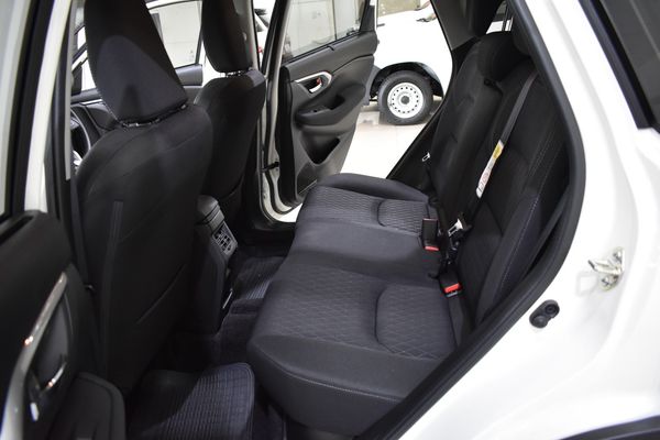 2026-Toyota-Urban-Cruiser-15-XS image:11