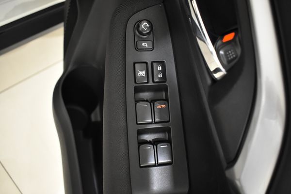 2026-Toyota-Urban-Cruiser-15-XS image:13