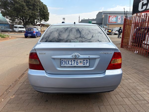 2004-Toyota-Corolla-140i image:1