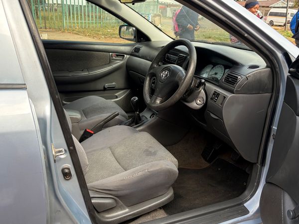 2004-Toyota-Corolla-140i image:2