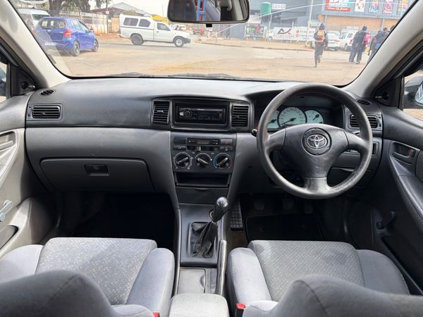 2004-Toyota-Corolla-140i image:5