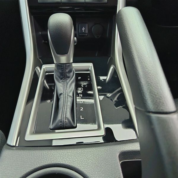 2025-Mitsubishi-Xpander-15-Auto image:21