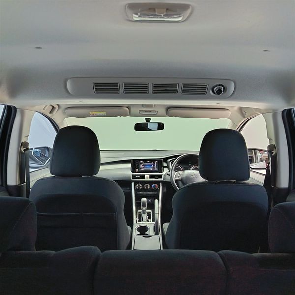 2025-Mitsubishi-Xpander-15-Auto image:8