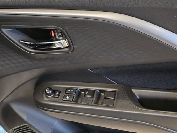 2026-Suzuki-Swift-12-GLX-Auto image:13