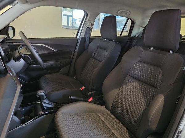 2026-Suzuki-Swift-12-GLX-Auto image:5