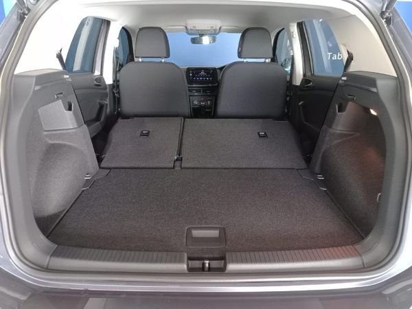 2026-Volkswagen-T-Cross-10-TSI image:11