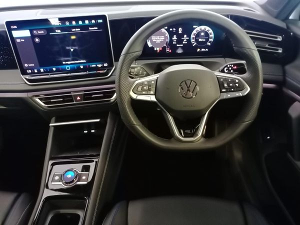 2026-Volkswagen-Tiguan-14TSI-R-Line image:11