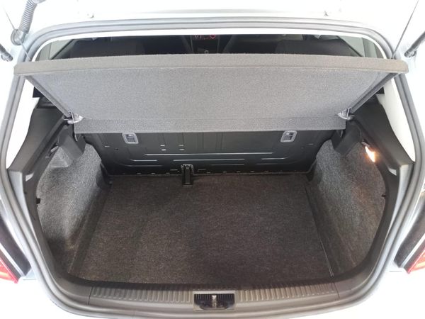 2026-Volkswagen-Polo-Vivo-14 image:10