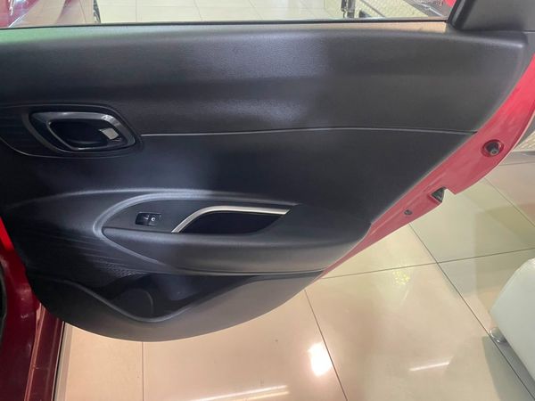 2022-Hyundai-i20-12-Fluid image:26
