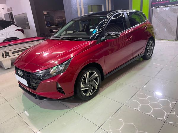 2022-Hyundai-i20-12-Fluid image:2