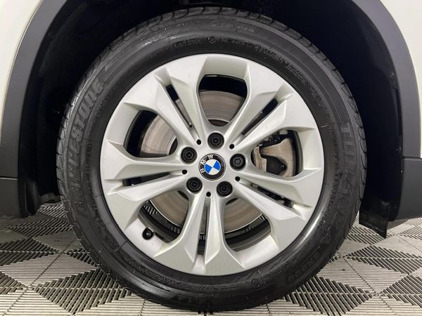 2019-BMW-X1-sDrive20d-Auto image:4