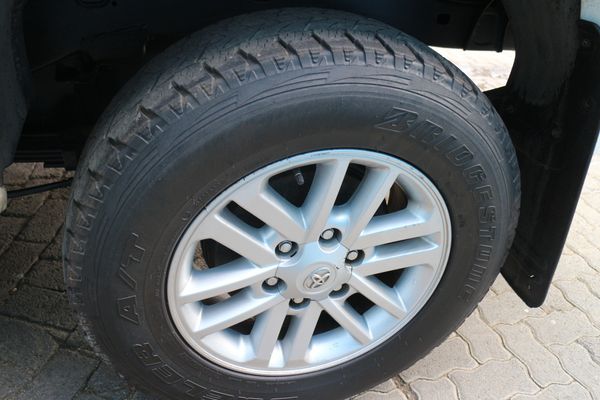 2014-Toyota-Hilux-30-D-4D-Raider-Xtra-Cab-4x4 image:16