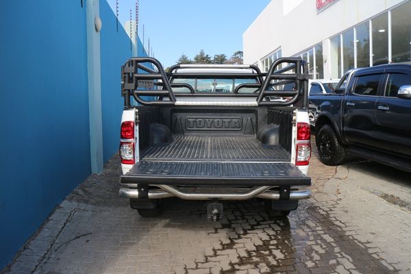 2014-Toyota-Hilux-30-D-4D-Raider-Xtra-Cab-4x4 image:20