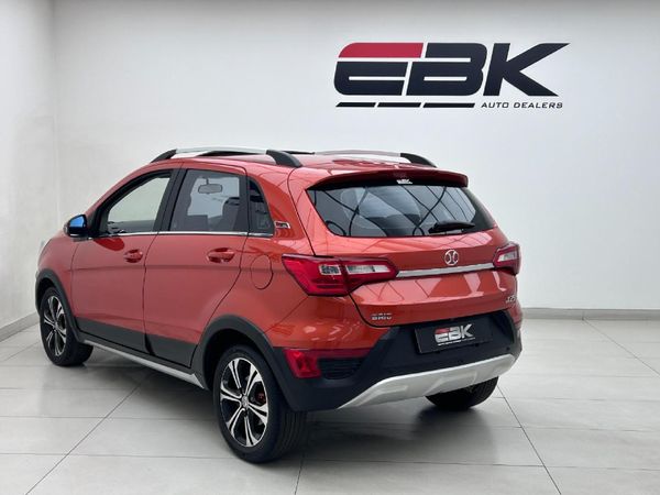 2018-BAIC-X25-15-Fashion image:3