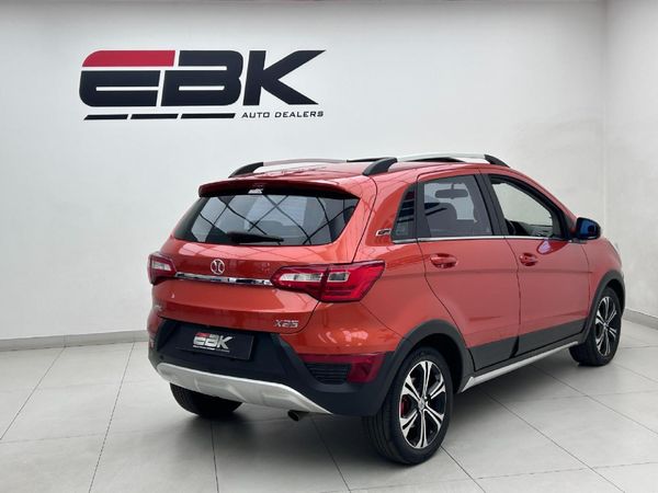 2018-BAIC-X25-15-Fashion image:5