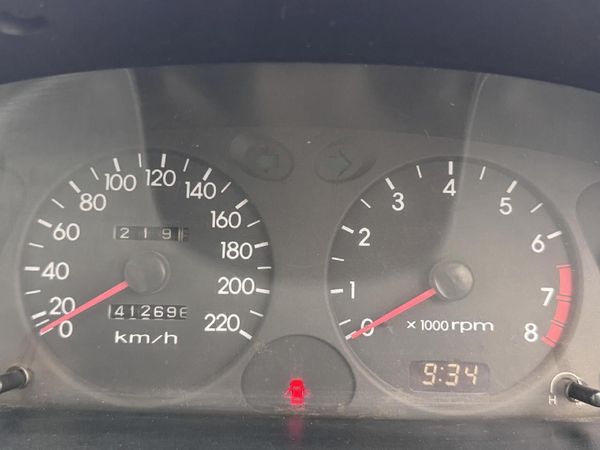1996-Hyundai-Elantra-18-GL-Station-Wagon image:9