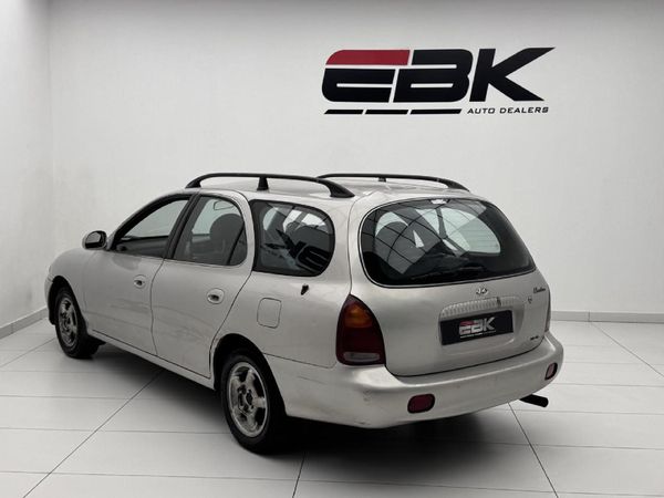 1996-Hyundai-Elantra-18-GL-Station-Wagon image:3