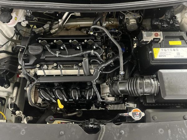 2020-Hyundai-i20-12-Motion image:12