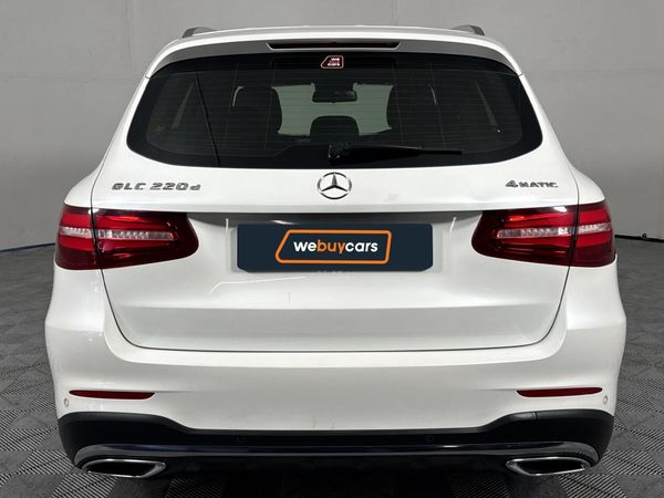 2016-Mercedes-Benz-GLC-220d-AMG image:15