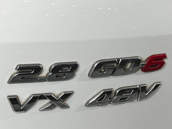 2024-Toyota-Fortuner-28-GD-6-4x4-VX-Auto-mHev image:11