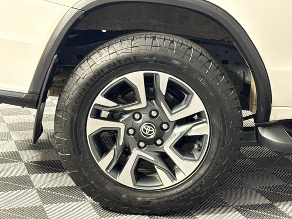 2024-Toyota-Fortuner-28-GD-6-4x4-VX-Auto-mHev image:7