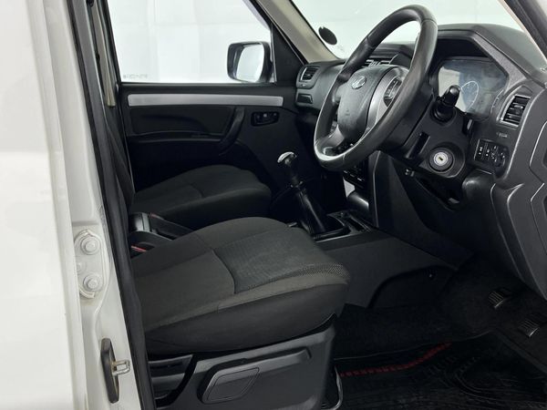 2021-Mahindra-Pik-Up-22-mHawk-S6-4x4-Double-Cab image:9