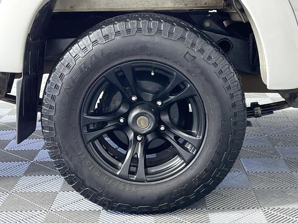 2021-Mahindra-Pik-Up-22-mHawk-S6-4x4-Double-Cab image:7