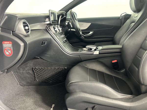 2018-Mercedes-Benz-C-Class-C-200-Cabrio-AMG-Auto image:6