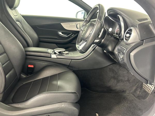 2018-Mercedes-Benz-C-Class-C-200-Cabrio-AMG-Auto image:7