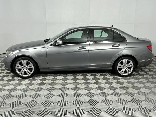2008-Mercedes-Benz-C-Class-C-180K-Avantgarde-Auto image:19