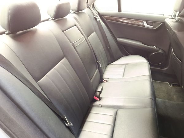 2008-Mercedes-Benz-C-Class-C-220-CDi-Elegance-Auto image:23