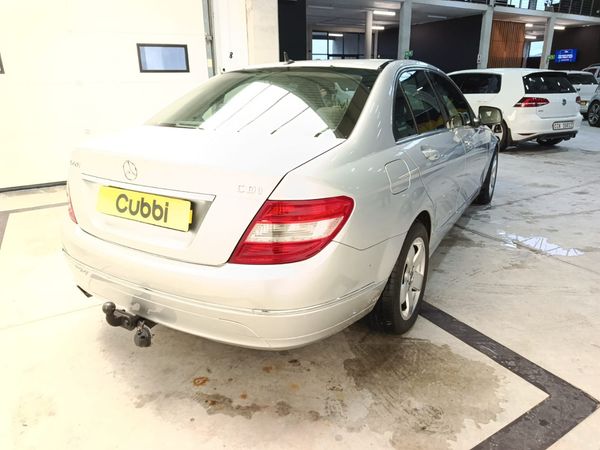 2008-Mercedes-Benz-C-Class-C-220-CDi-Elegance-Auto image:8