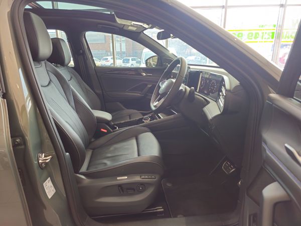 2026-Volkswagen-Tiguan-14TSI-R-Line image:6