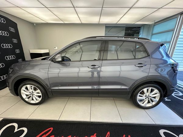 2025-Volkswagen-T-Cross-10-TSI-Life-Auto image:5